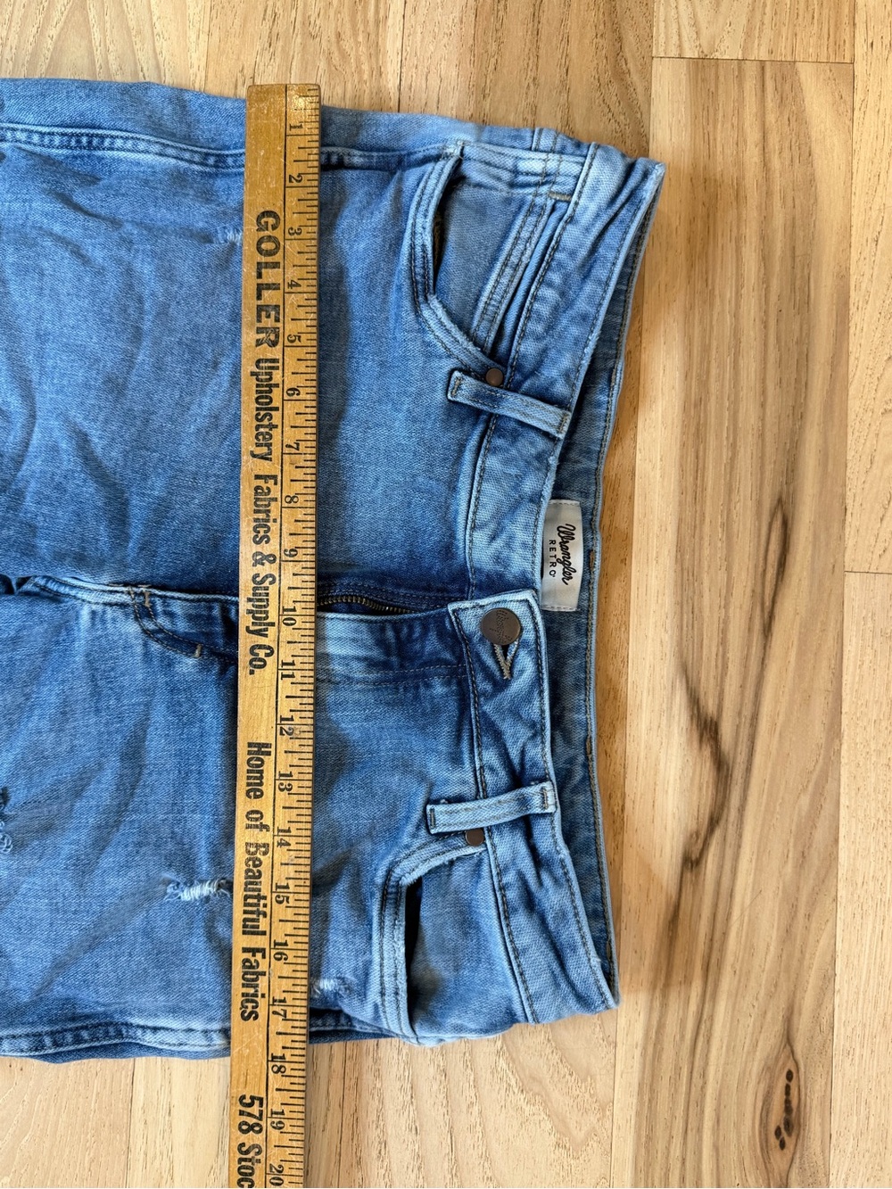 Wrangler jeans size 31 - Picture 3 of 6